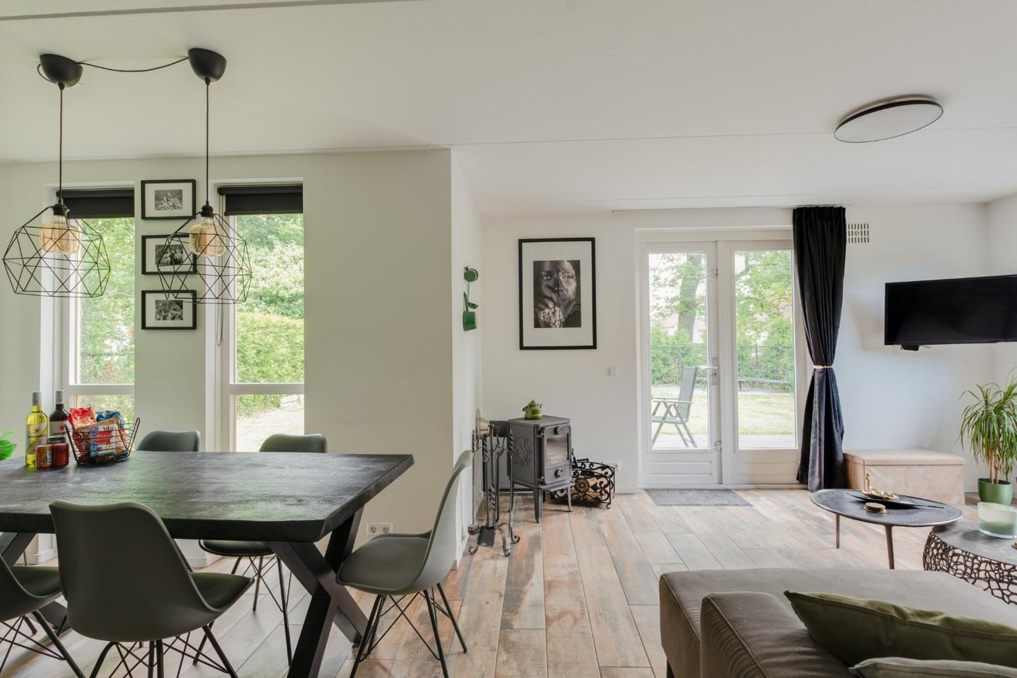 Het Huys Ewijk Mooi Luxe En Een Laadpaal Luaran gambar