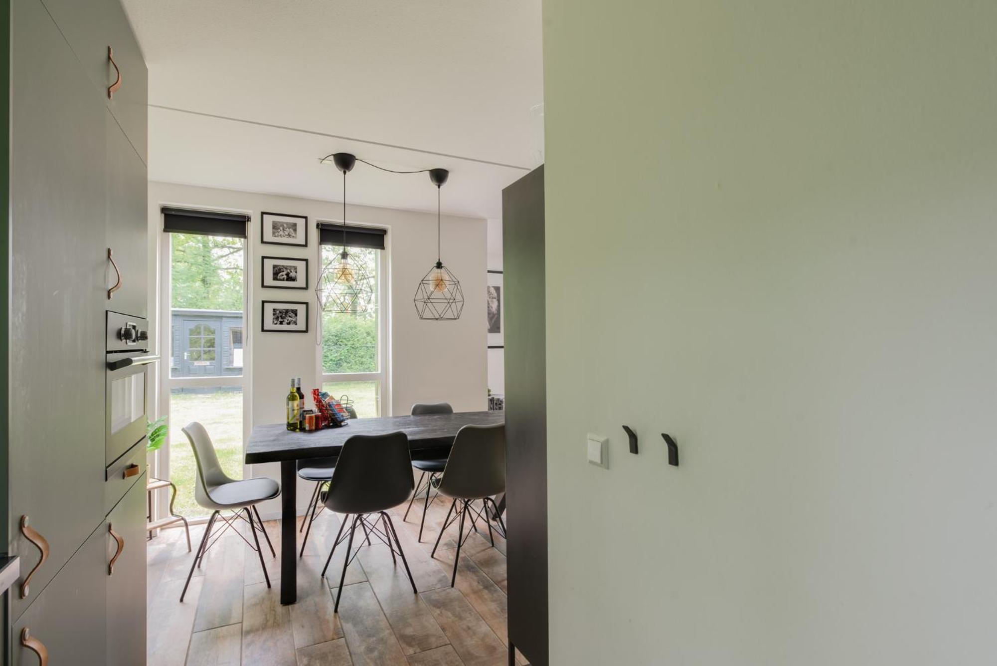 Het Huys Ewijk Mooi Luxe En Een Laadpaal Luaran gambar