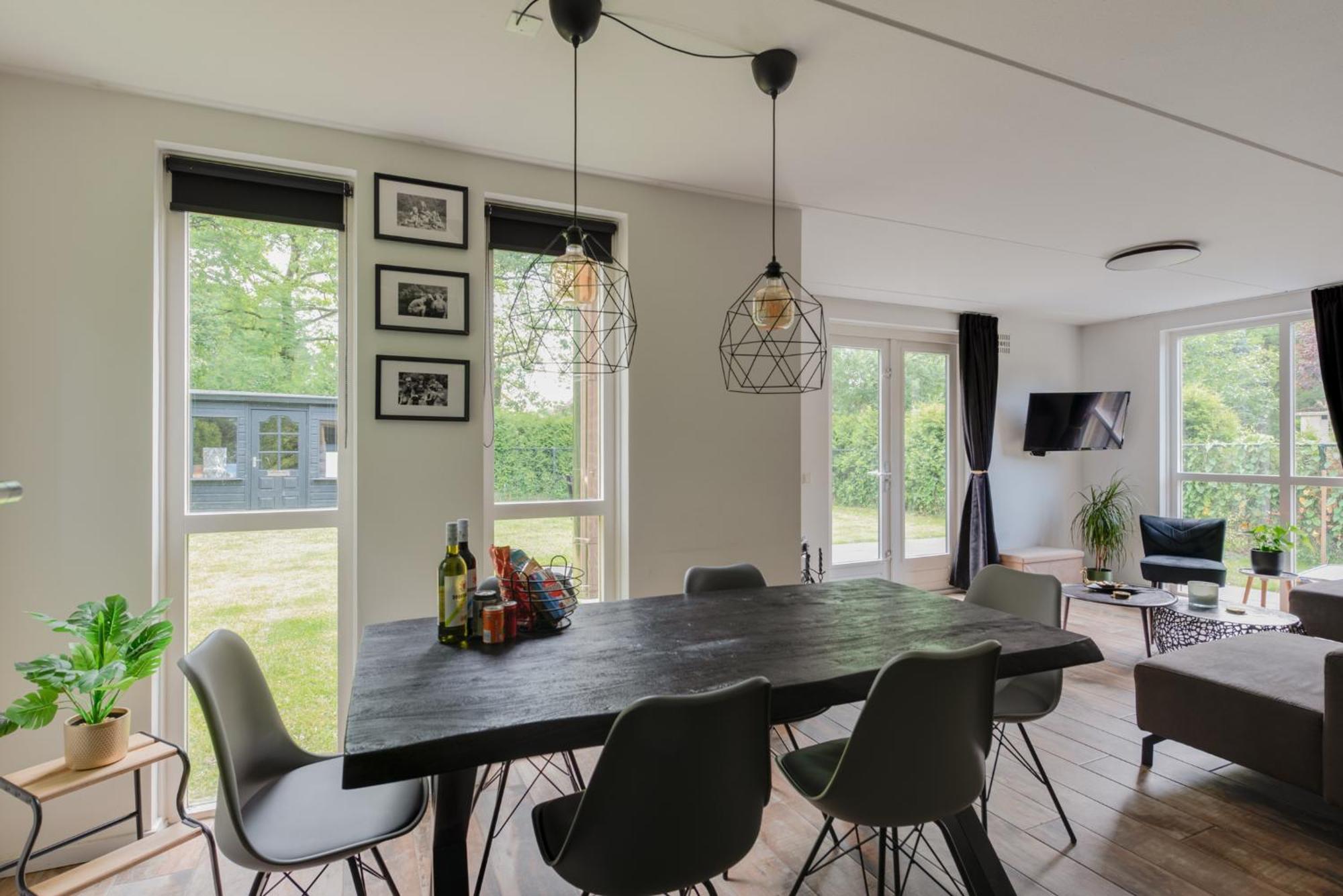 Het Huys Ewijk Mooi Luxe En Een Laadpaal Luaran gambar